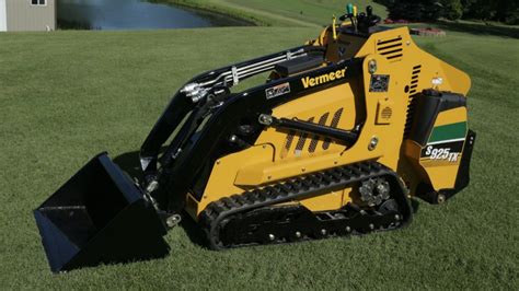 compact skidsteer|strongest lifting mini skid steer.